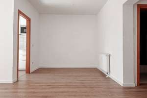 Gemütliche 2-Zimmer-Wohnung mit sonnigem Balkon in Gablenz mieten! – Bernhardstraße 118, 9126 Gablenz, Chemnitz – Vorschaubild 5