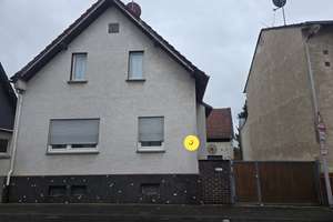 Renovierungsbedürftig Einfamilienhaus – Die vollständige Adresse der Immobilie erhältst du vom Anbieter., 64409 Messel – Vorschaubild 1
