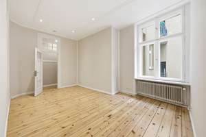 Elegante Altbauresidenz mit zwei Balkonen und hochwertigem Wohnambiente in der City-West – 10711 Halensee, Berlin – Vorschaubild 9