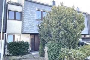 Wunderschönes 124m²-Reihenmittelhaus in zentraler Lage in Ruit! – Esslingen (Kreis) – Vorschaubild 1
