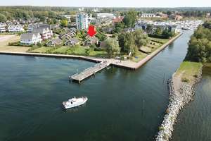 RESERVIERT! TOP Ferienimmobilie in 1A Wasserlage! Jetzt Traum vom Haus am See erfüllen! – Die vollständige Adresse der Immobilie erhältst du vom Anbieter., 17248 Rechlin – Vorschaubild 1