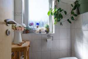 Exklusives Einfamilienhaus mit Charme und Modernität auf gepflegtem Grundstück mit 2 Stellplätzen – Berlin – Vorschaubild 10