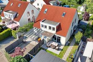 Sackgassenlage - Moderne Doppelhaushälfte mit ausgebautem Dachstudio & Doppelcarport in Elmshorn – Die vollständige Adresse der Immobilie erhältst du vom Anbieter., 25335 Elmshorn – Vorschaubild 4