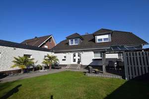 Exklusives, großes Einfamilienhaus mit 8 Zimmern, 2 Bädern, Kamin + Wintergarten... – Die vollständige Adresse der Immobilie erhältst du vom Anbieter., 38448 Kreuzheide, Wolfsburg – Vorschaubild 11