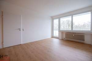 4-Zimmer-Wohnung mit großer Loggia im beliebten Stadtteil Schwachhausen – Die vollständige Adresse der Immobilie erhältst du vom Anbieter., 28213 Riensberg, Bremen – Vorschaubild 9
