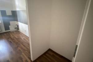 Schleußig* gemütliche 2 Zimmer-Wohnung mit Balkon*Tageslichtbad*  – 4229 Schleußig, Leipzig – Vorschaubild 8