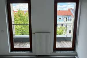 Schöne helle Wohnung in Berlin-Mitte – frisch renoviert und mit zwei Balkonen – Die vollständige Adresse der Immobilie erhältst du vom Anbieter., 10115 Mitte (Ortsteil), Berlin – Vorschaubild 8