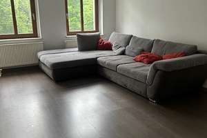 Sehr schöne 2-Zimmerwohnung mit Wannenbad, Balkon und tollem Hausgarten!! – Geibelstraße 16, 9127 Gablenz, Chemnitz – Vorschaubild 1