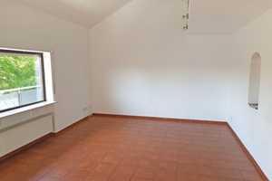 Geräumiges Zweifamilienhaus mit großem Garten in idylischer Lage – Bergstraße (Kreis) – Vorschaubild 8