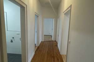 Herrschaftliche sanierte Altbauwohnung mit Dielenböden und zwei Balkonen in herrschaftlichem Altbau! – 68159 Innenstadt/Jungbusch, Mannheim – Vorschaubild 2