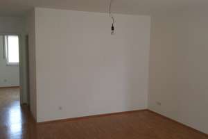 Ruhige 2-ZKBB, EBK, Aufzug, Loggia, Garage, Stäbchenparkett in Wiesbaden/Europaviertel – Simone-Veil-Str. 10, 65197 Rheingauviertel / Hollerborn, Wiesbaden – Vorschaubild 7