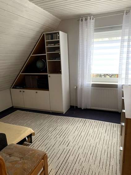 Immobilie in Elsfleth - Großes Einfamilienhaus mit Einliegerwohnung - Bild 1