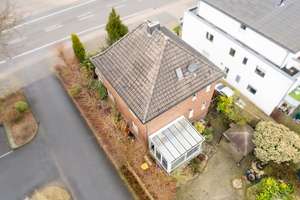 Gepflegtes Einfamilienhaus in zentraler Lage – Die vollständige Adresse der Immobilie erhältst du vom Anbieter., 47533 Kleve – Vorschaubild 33