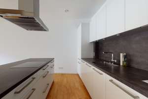 Wohnung mit eigenem Garten und EBK – Zum Gottschalkhof 8, 60594 Sachsenhausen-Nord, Frankfurt am Main – Vorschaubild 4