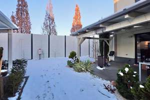 MODERNES HAUS MIT GARTEN IM GRÜNEN - PKW-STELLPLATZ & GUTE ANBINDUNG - BEFRISTET BIS 5/2030 – Münsterberger Weg 19, 12621 Kaulsdorf, Berlin – Vorschaubild 10