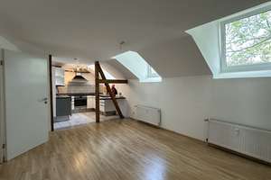 Helle 3-Zi.-Maisonette-Wohnung mit Balkon, nähe Trasse/Utopiastadt – Neue Friedrichstraße 22, 42105 Elberfeld, Wuppertal – Vorschaubild 3