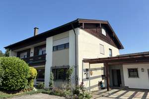 Großzügige EG-Wohnung mit Terrasse und Garten in schönem Zweifamilienhaus – Kehlsteinstraße 5, 83395 Freilassing – Vorschaubild 2