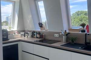 Modernes Wohnen hinterm Schlossgarten mit Balkon und Küche! – Hittorfstraße 3, 48149 Schloss, Münster – Vorschaubild 3