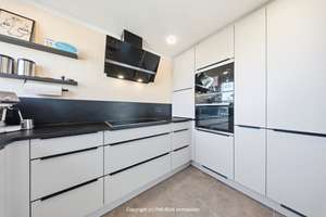 ELEGANT: Moderne Eigentumswohnung mit Garage und Wintergarten in ruhiger Randlage von KA-Knielingen – Die vollständige Adresse der Immobilie erhältst du vom Anbieter., 76187 Knielingen, Karlsruhe – Vorschaubild 5