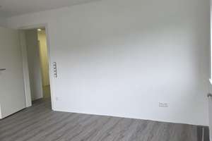 Kernsanierte 4-Zimmer-Wohnung – Die vollständige Adresse der Immobilie erhältst du vom Anbieter., 71229 Leonberg – Vorschaubild 6