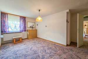 Leben am Feldrand: Einfamilienhaus mit Einliegerwohnung und Ausbaureserve – Fulda (Kreis) – Vorschaubild 8