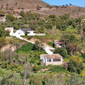 Immobilien zum Verkauf in Casarabonela