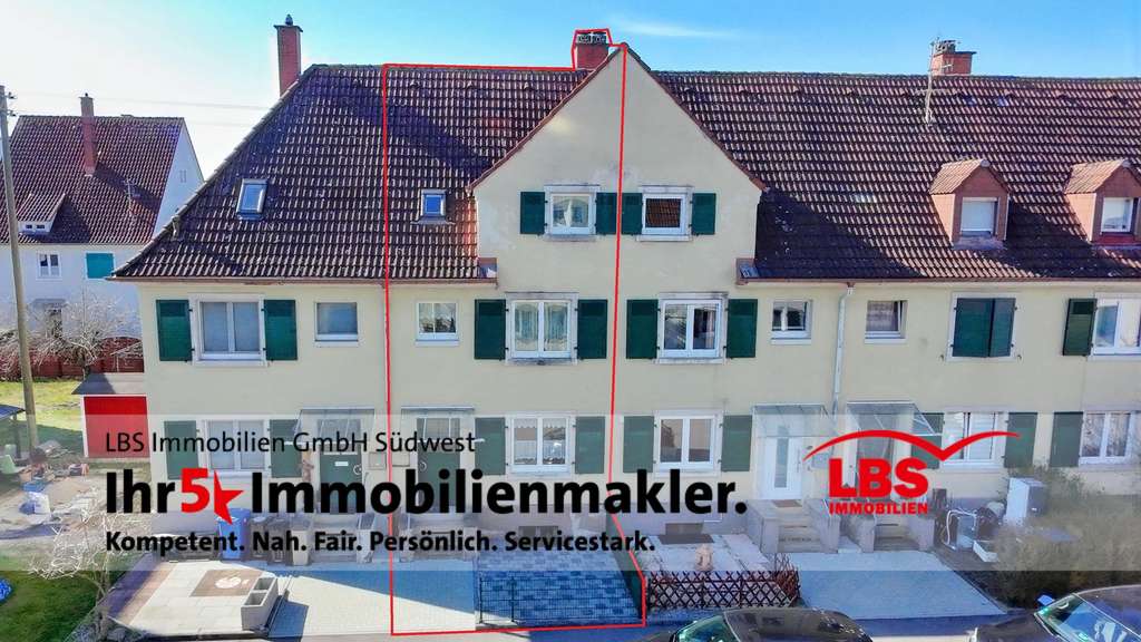 Immobilie in Weil am Rhein - Charmantes Reihenmittelhaus mit Garten und Ausbaupotenzial in zentraler Lage von Weil am Rhein - Bild 0