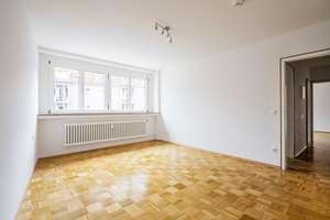 Helle und moderne 2-ZKB-Wohnung mit EBK in der Jakobervorstadt – Die vollständige Adresse der Immobilie erhältst du vom Anbieter., 86152 Jakobervorstadt-Nord, Augsburg – Vorschaubild 2