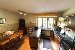 Farbrikanten Villa direkt zum einziehen mit 3 Garagen, Pool, Sauna und neuer Heizung aus 2022 – Klausener Straße 32, 42899 Lüttringhausen Mitte, Remscheid – Vorschaubild 16