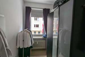 Würzburg-Altstadt: Hohe Decken & Gepflegter Altbaucharme - 2-Zimmerwohnung mit Balkon & Einbauküche – Die vollständige Adresse der Immobilie erhältst du vom Anbieter., 97070 Altstadt, Würzburg – Vorschaubild 5