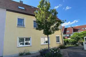 ++ Großzügiges 2-Parteienhaus mit Balkon, 3 Garagen und Garten in ruhiger Lage in LD-Stadt ! ++ – Landau in der Pfalz – Vorschaubild 3