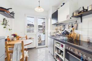 Mietfrei***schicke 3 Zimmerwohnung & Balkon in sehr zentraler Innenstadtlage***Courtagefrei – Thieboldgasse 97-99, 50676 Altstadt/Süd, Köln – Vorschaubild 6