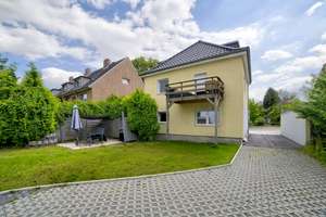 Charmantes Zweifamilienhaus in Schnelsen – Zwei vermietete Einheiten mit langfristigem Potenzial – Die vollständige Adresse der Immobilie erhältst du vom Anbieter., 22459 Hamburg-Altstadt, Hamburg – Vorschaubild 17