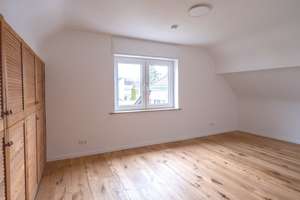 Einfamilienhaus mit  WOW-Effekt in Koblenz! – Die vollständige Adresse der Immobilie erhältst du vom Anbieter., 56072 Rübenach, Koblenz – Vorschaubild 13