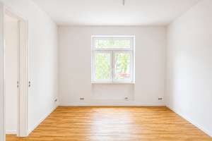 Helle 3-Zimmer-Wohnung mit Balkon & EBK in Offenbachs Nordend - (Erstbezug nach Sanierung) – Die vollständige Adresse der Immobilie erhältst du vom Anbieter., 63067 Kaiserlei, Offenbach am Main – Vorschaubild 3