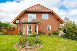 Großes Walmdachhaus (2. Wohneinheit möglich) mit Doppelgarage in schöner Wohnsiedlung am Waldesrand – Die vollständige Adresse der Immobilie erhältst du vom Anbieter., 26427 Stedesdorf – Vorschaubild 16
