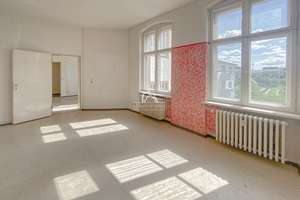 WOHNJUWEL MIT POTENZIAL! GROßZÜGIG GESCHNITTENE & HELLE WOHNUNG AM REGIERUNGSVIERTEL! PROVISIONSFREI – Alt-Moabit 137, 10557 Moabit, Berlin – Vorschaubild 2