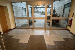 3-Zimmer-Wohnung mit Balkon und Aufzug in zentraler Lage von Wuppertal – Konrad-Adenauer-Str. 70, 42111 Uellendahl-Katernberg, Wuppertal – Vorschaubild 4