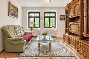 Wohnung mit Balkon, Einbauküche und Stellplatz in Görlitzer Innenstadt – 2828 Innenstadt, Görlitz – Vorschaubild 1