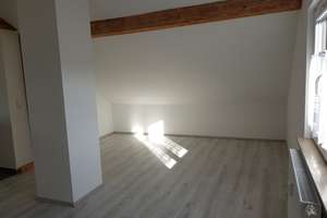 Geschmackvolle 1-Zimmer-DG-Wohnung mit EBK in Pforzheim, Sanierung in 2024 – Lange Str. 2, 75180 Büchenbronn, Pforzheim – Vorschaubild 8