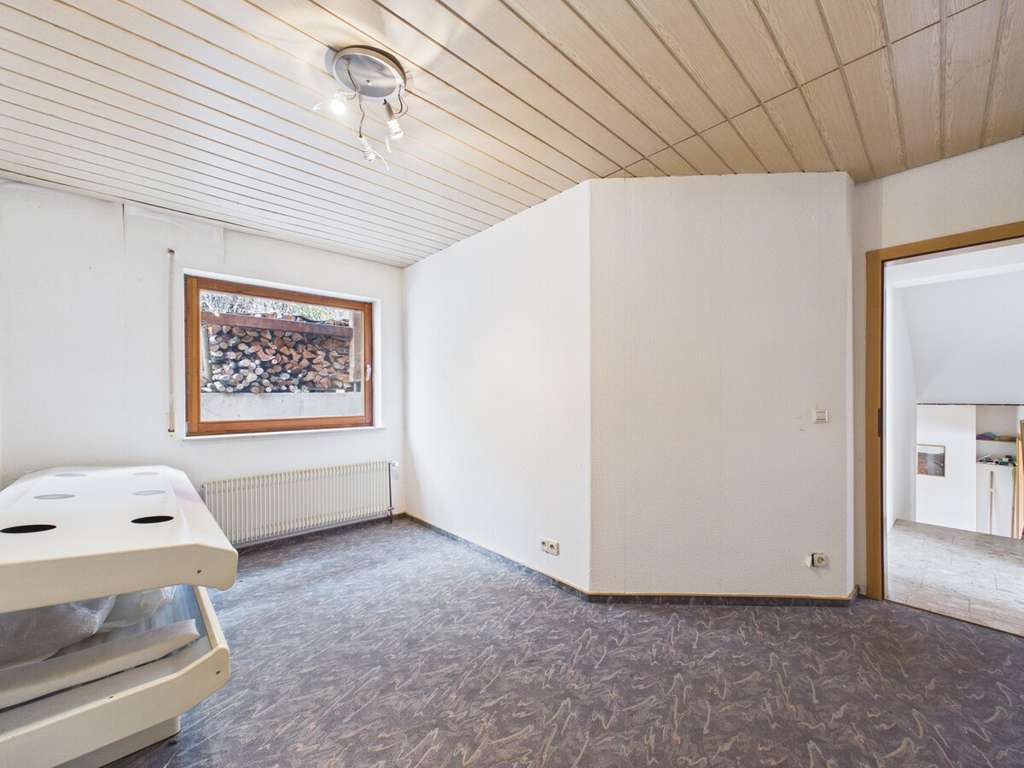 Immobilie in Oberndorf am Neckar - Lichtdurchflutete 3-Zimmer-Wohnung mit moderner Pelletheizung - Bild 2