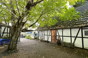 Romantisches Refugium mit Pioniergeist: Charming Hofreite mit Fachwerkhaus, Nebengebäude und Scheune – Main-Kinzig-Kreis – Vorschaubild 4