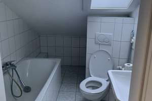 Stuttgart-Plieningen: Gemütliche 2-Zimmer DG Wohnung in ruhiger Lage – Die vollständige Adresse der Immobilie erhältst du vom Anbieter., 70599 Plieningen (Ortsteil), Stuttgart – Vorschaubild 5