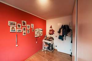 Moderne 4,5-Zimmer-Maisonettewohnung mit Galerie, Designbädern und traumhaftem Weitblick – Böckenhoffstraße 11, 46236 Stadtmitte, Bottrop – Vorschaubild 13