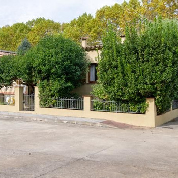 Haus zum Verkauf in Sant Llorenç de la Muga, Girona
