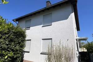 Freistehendes Einfamilienhaus mit Garten in Bonn-Niederholtorf