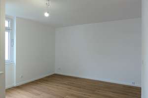 Schicke 2-Zimmer-Wohnung mit Balkon in guter Lage – Akazienallee 53-55, 14050 Westend, Berlin – Vorschaubild 3