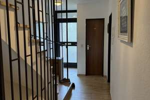 Charmantes  Reihenmittelhaus für Familien in Düsseldorf-Oberbilk mit Garten Kamin Balkon 4-Zi. – Dürkheimer Weg 1a, 40227 Oberbilk, Düsseldorf – Vorschaubild 4