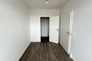Erstbezug in zentraler Lage: Helle 2-Raum-Wohnung mit Balkon und Einbauküche – Grunaer Straße 5, 1069 Pirnaische Vorstadt, Dresden – Vorschaubild 6