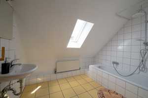 Höfen | Freistehendes Einfamilienhaus mit viel Platz in idyllischer Eifelatmosphäre – Hermesstr. 39, 52156 Aachen (Kreis) – Vorschaubild 24